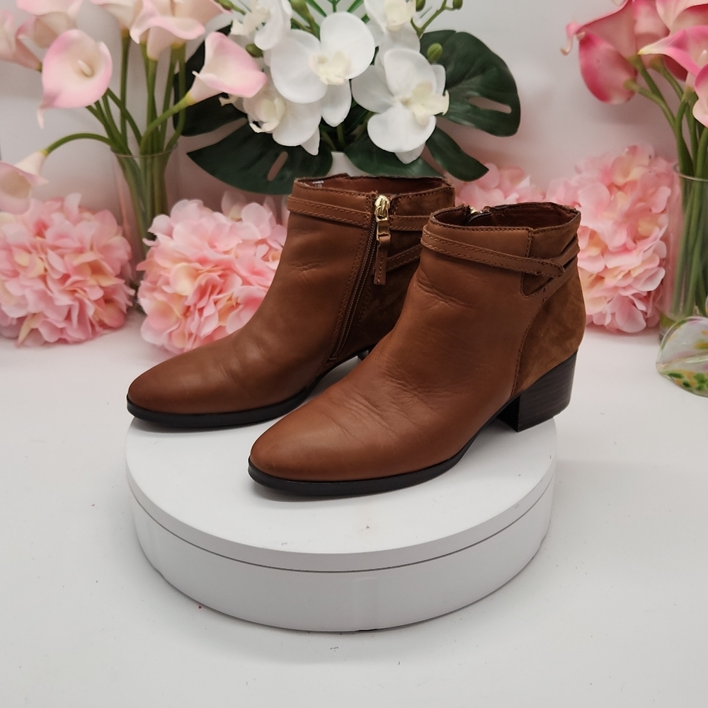 Lauren Ralph Lauren Brown Ankle Boots